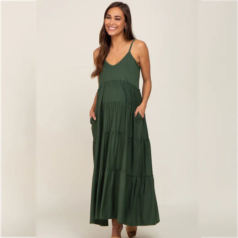 Discover the Elegance of the Green Ruffled Layered Maternity Suspender Dress